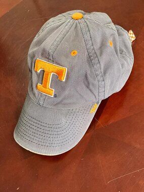 Y2K Mens Tennessee Volunteers Top of the World Gray Orange Logo Adjustable Hat